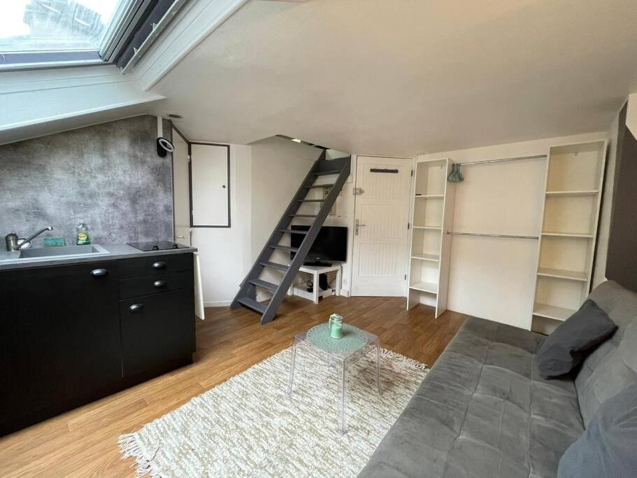 Le Cinq Sens, Studio Proche De La Gare Appartement Pontoise Buitenkant foto